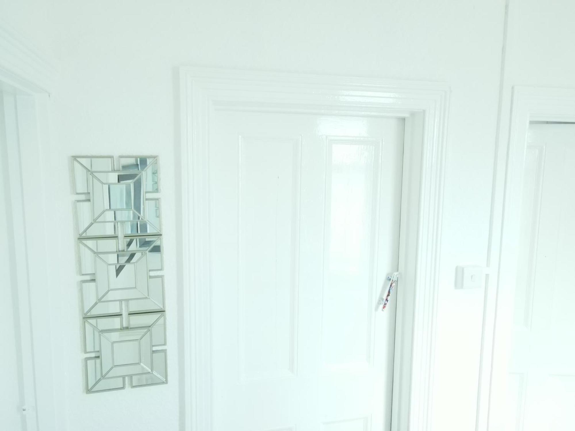 Service Accommodation 2 Bed Room Apartment In Newport South Wales Near Celtic Manor Icc Wales Екстер'єр фото