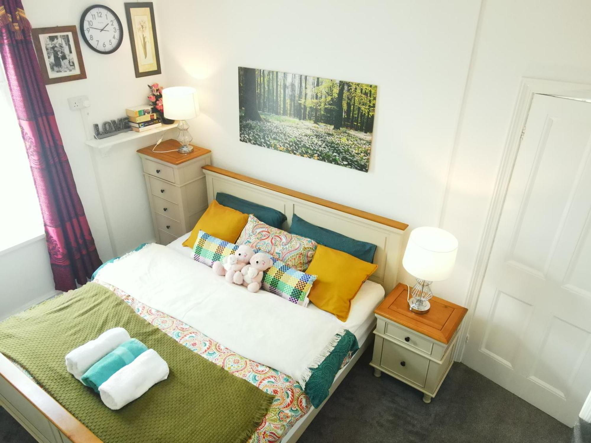 Service Accommodation 2 Bed Room Apartment In Newport South Wales Near Celtic Manor Icc Wales Екстер'єр фото