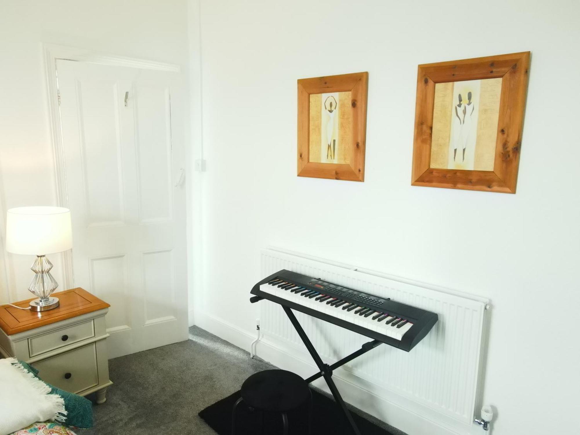 Service Accommodation 2 Bed Room Apartment In Newport South Wales Near Celtic Manor Icc Wales Екстер'єр фото